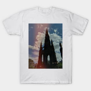 Scots monument , Edinburgh T-Shirt